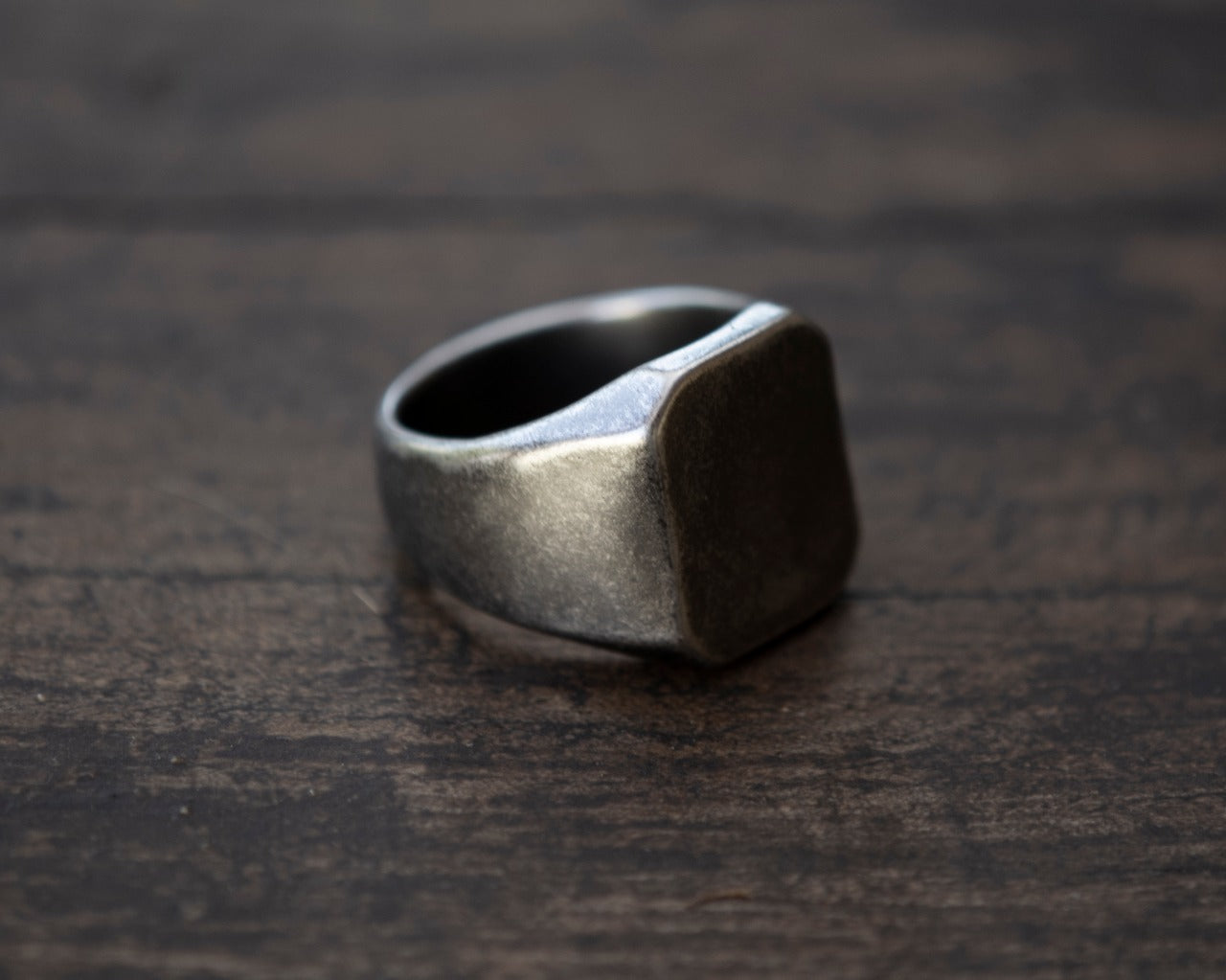 Square Oxidized Ring